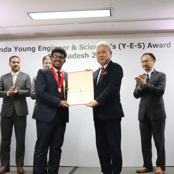 Congratulations to Sadman Sakib Himel: Winner of the HONDA Y-E-S Award Bangladesh 2024!